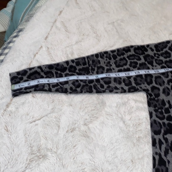 Banana Republic Cheetah print cotton viscose blend sweater dress NWOT. size XS - Picture 11 of 14